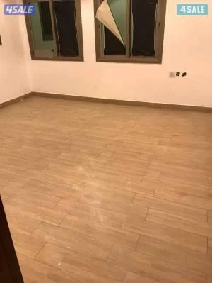 للايجار شقة بالعدان ق 8 مقابل صباح السالم غرفة وصالة